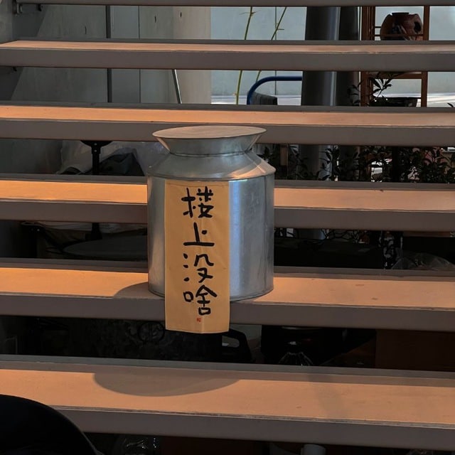 Singularity    #Porn频道：公告频道 | 资源更新频道群组：Singularity_Emby_Group账号管理：Singularity Emby Bot账号类型：个人账号同时播放：5+开号条件：不定期开放 暂停运营保号条件：注册后8:00AM(GMT+8)前必须登录Emby；30天内有Emby活动记录；关注公告频道、加入群组简介：        Singularity(新瓜)其实开了很久了，也是一家Porn类型的公益服